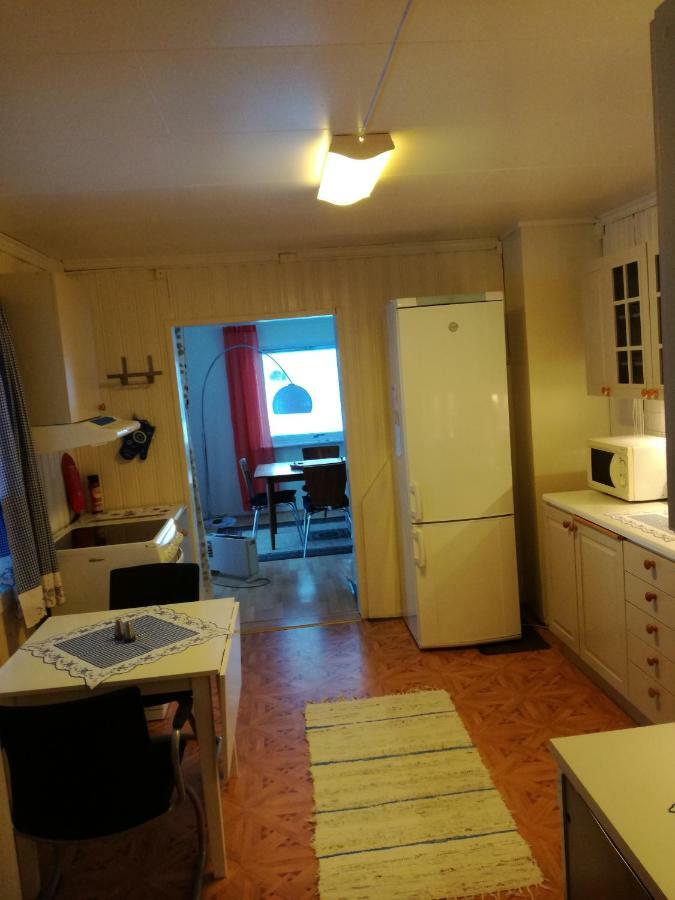 Midnattsolveien 3158,Sommarhusstrand Laukvik Lofoten Norway Luaran gambar